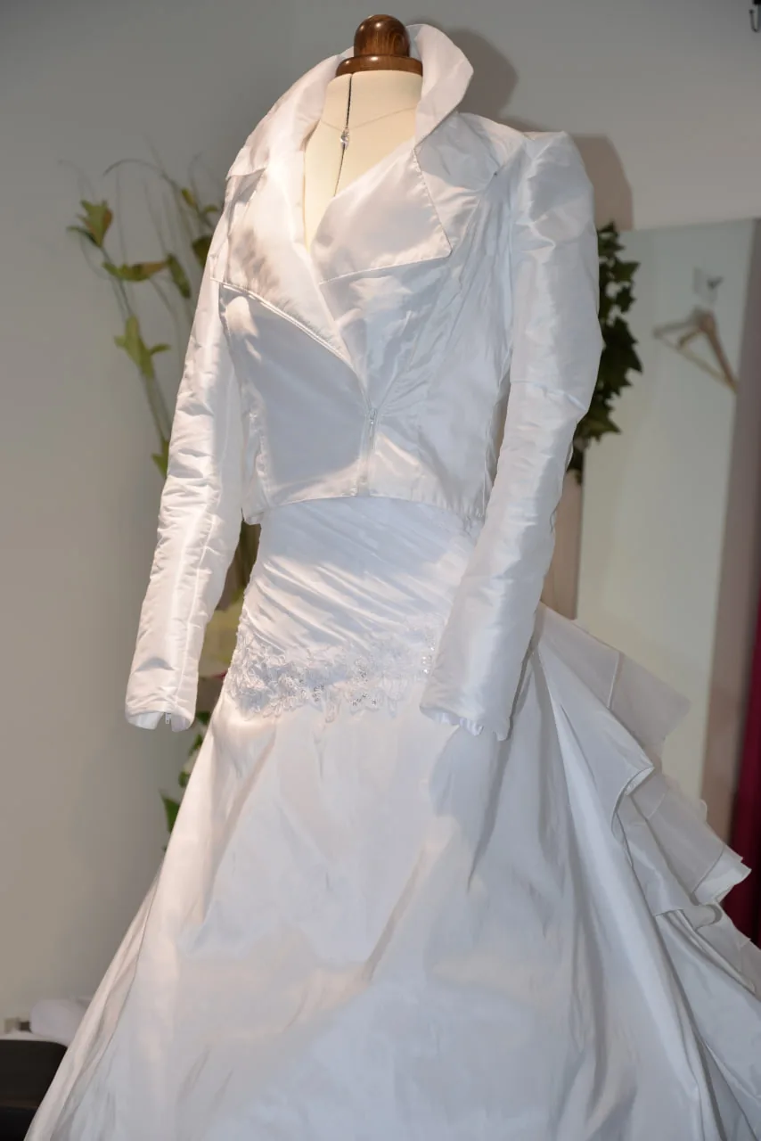 L'Intemporelle — robe de mariée, Taffetas Craquant