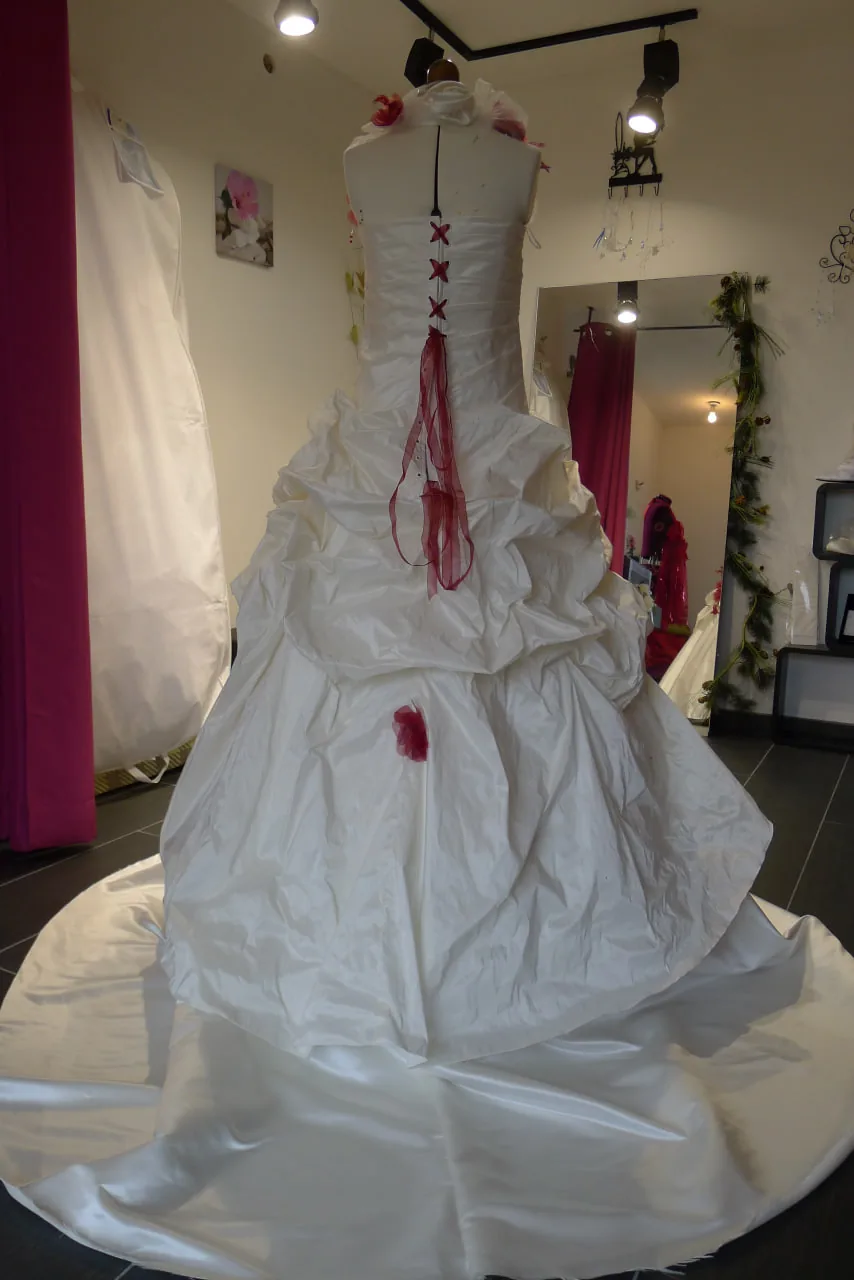 Éclat Ruby — robe de mariée, Taffetas Royal